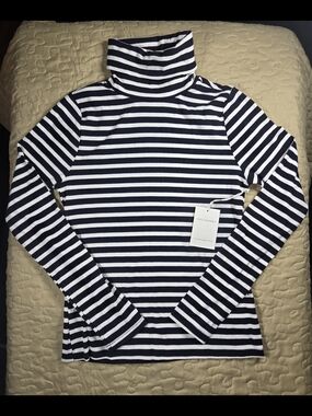 Striped Turtleneck Long Sleeve Tee - Navy & White